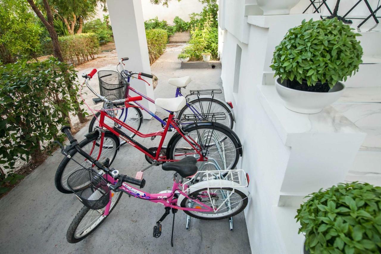 All You Need Is Nafplio Appartement Buitenkant foto