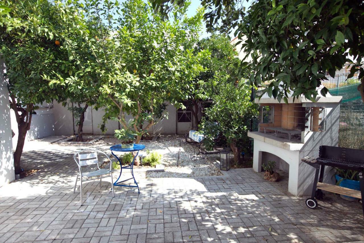 All You Need Is Nafplio Appartement Buitenkant foto